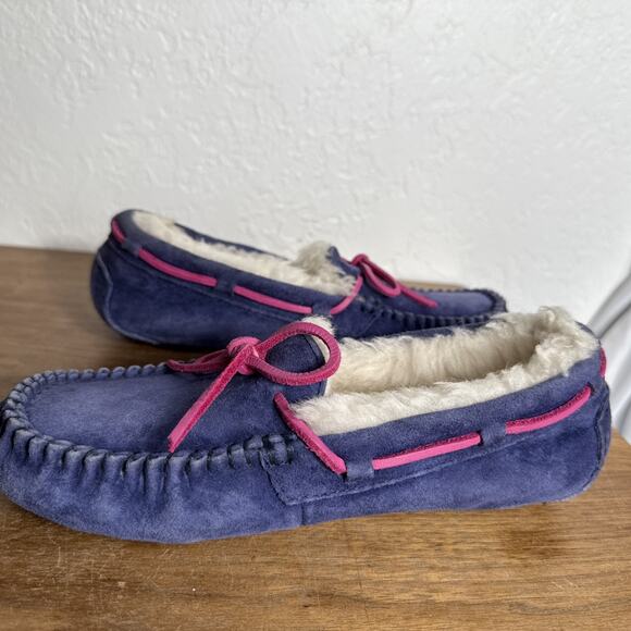 Ugg Dakota Slippers Size 5 Womens Blue Suede Pink Laces Wool Lining Rubber Soles - Picture 7 of 13